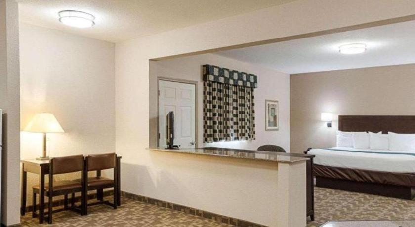 Suburban Extended Hotel 2*