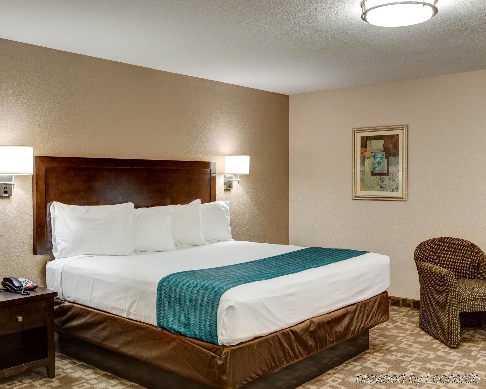 Suburban Extended Hotel LaPlace