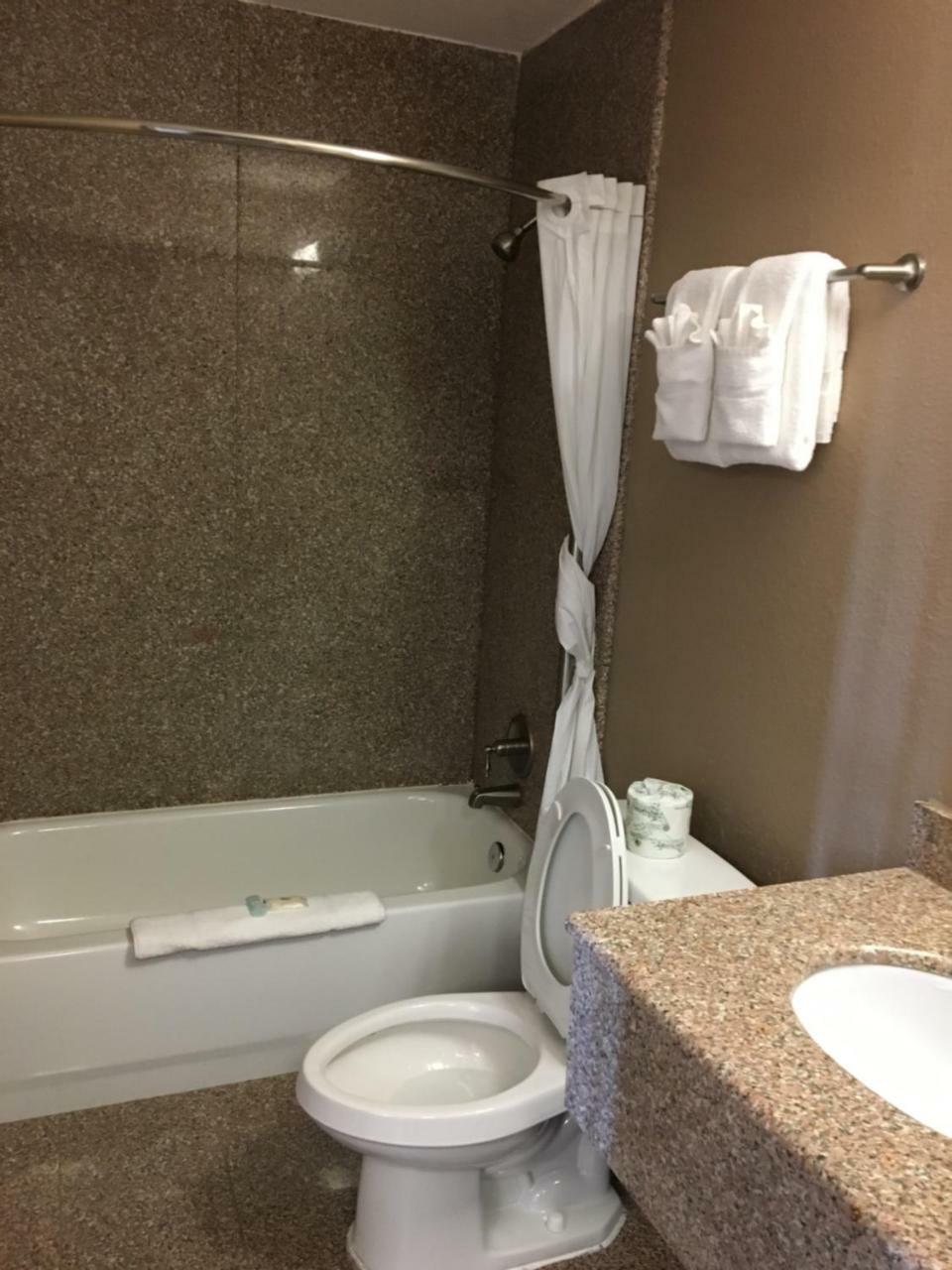 Suburban Extended Hotel 2*